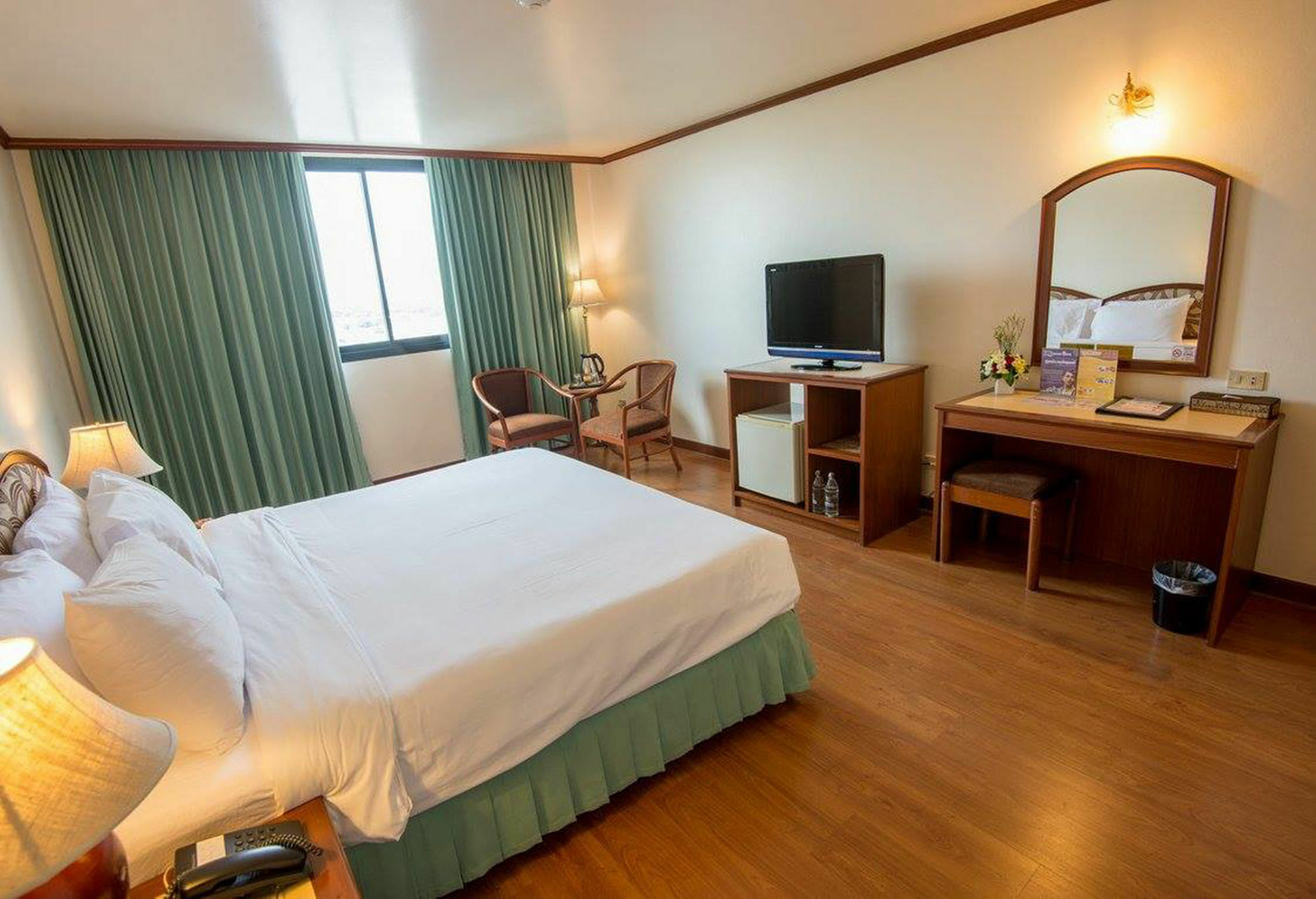 Kp Grand Hotel Chanthaburi Zewnętrze zdjęcie