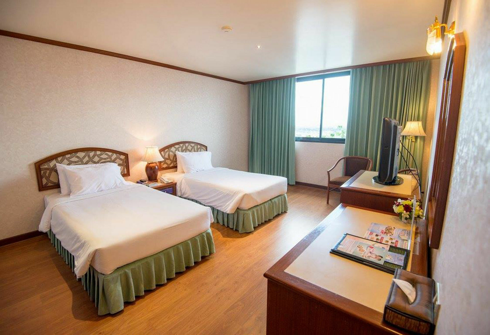 Kp Grand Hotel Chanthaburi Zewnętrze zdjęcie